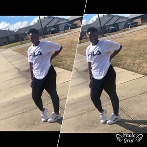 Meet your Posher, Danesia